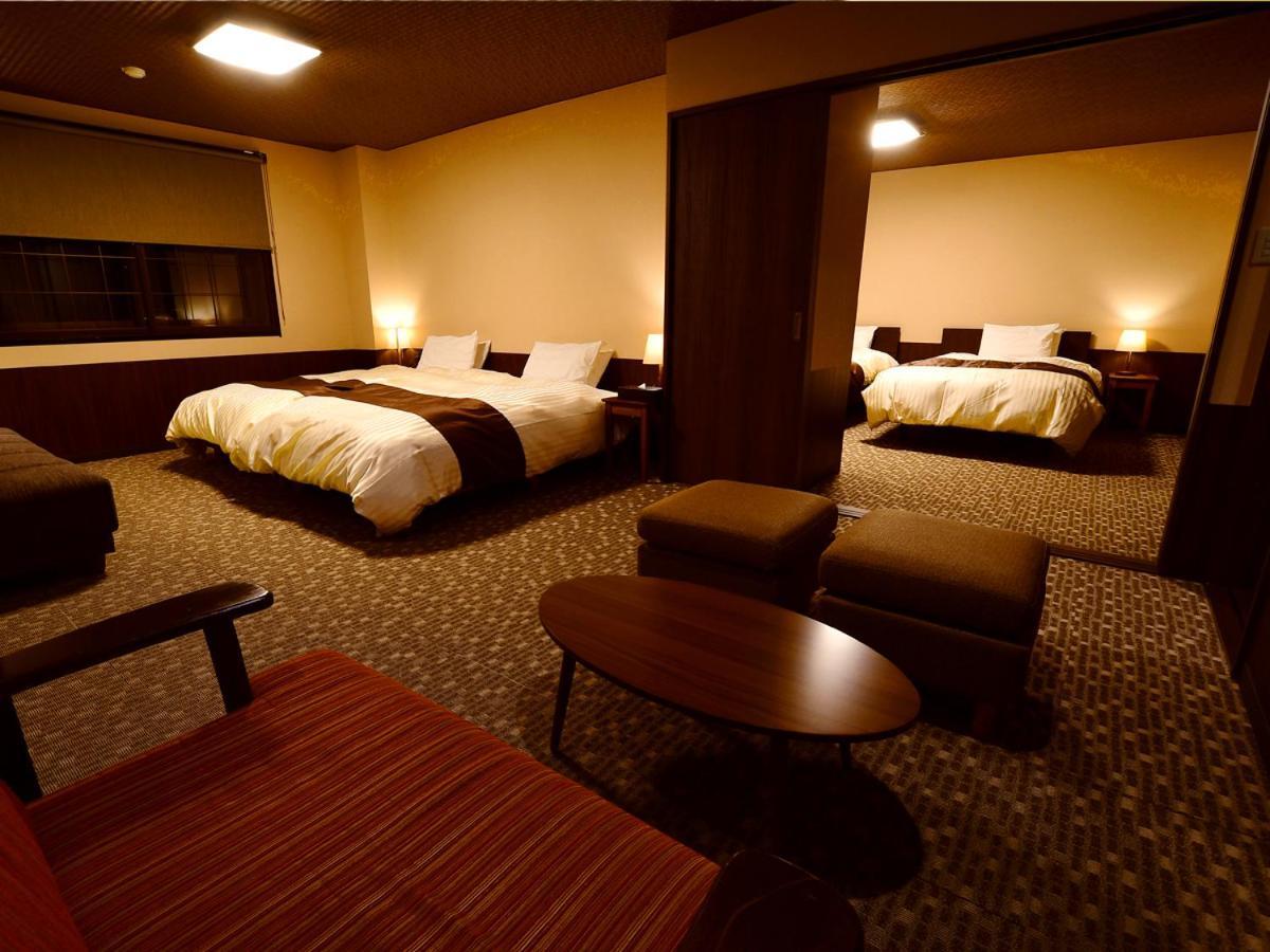 Hotel Kutsurogijyuku Shintaki Aizuwakamacu Exteriér fotografie
