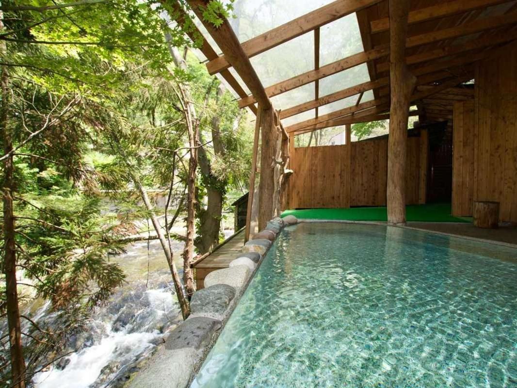 Hotel Kutsurogijyuku Shintaki Aizuwakamacu Exteriér fotografie