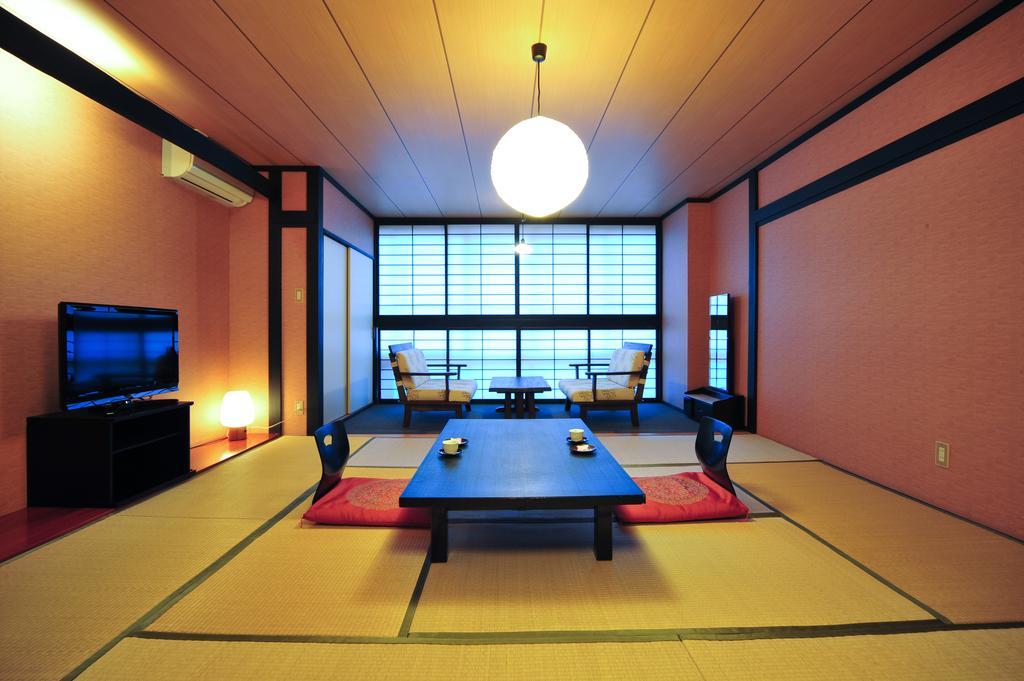 Hotel Kutsurogijyuku Shintaki Aizuwakamacu Exteriér fotografie